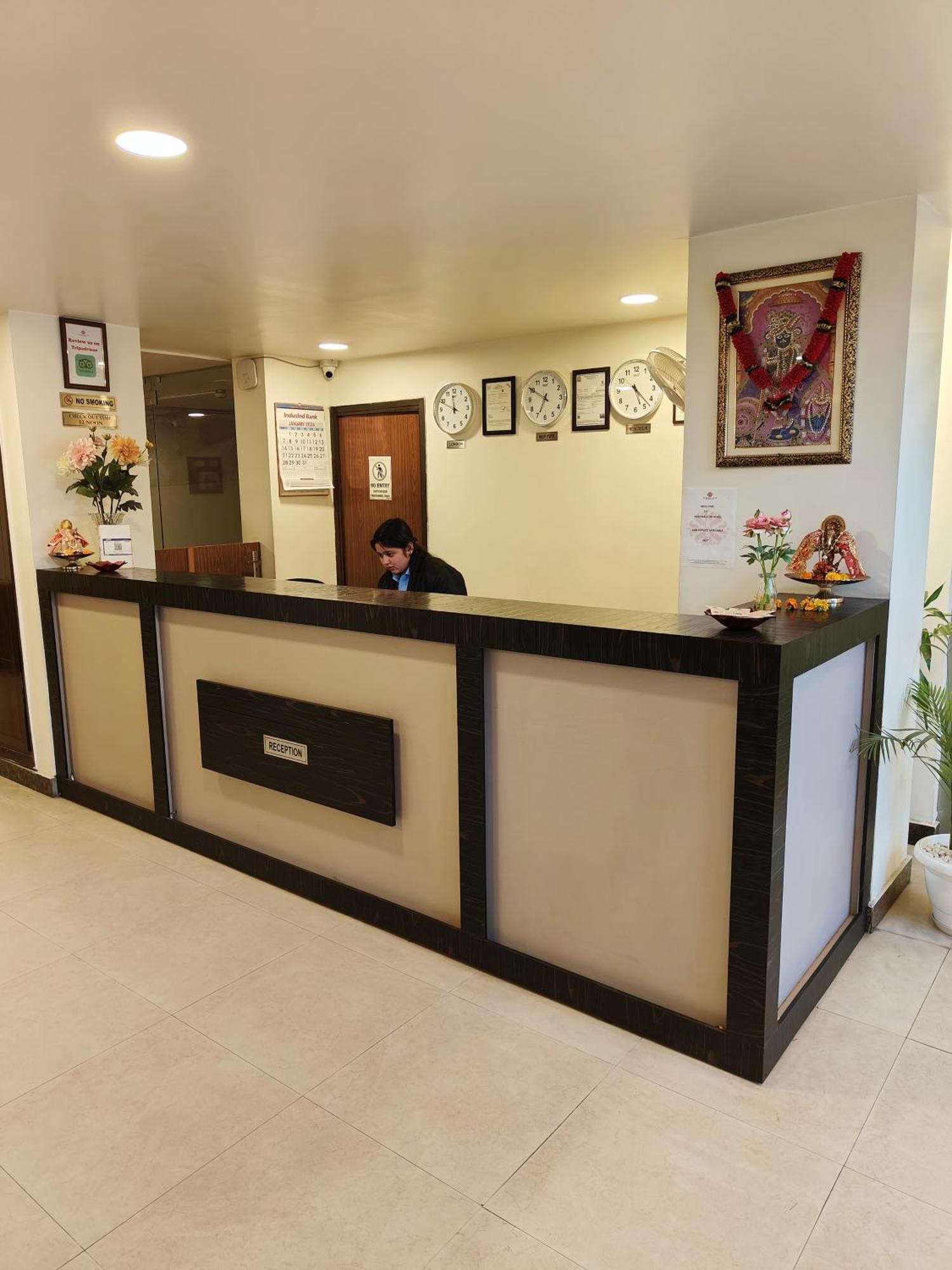 Rosemallow Hotel Нью-Дели Экстерьер фото