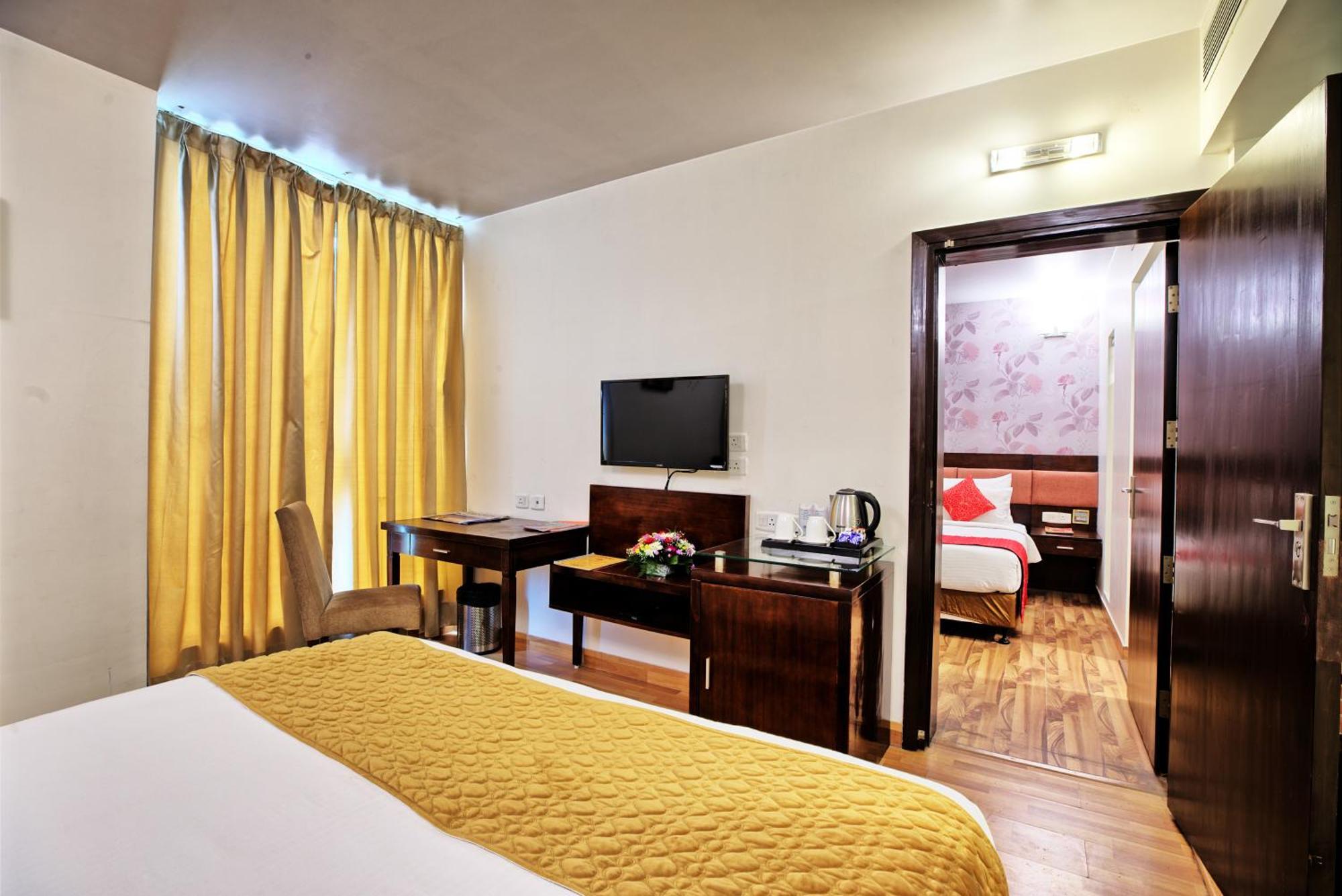 Rosemallow Hotel Нью-Дели Экстерьер фото