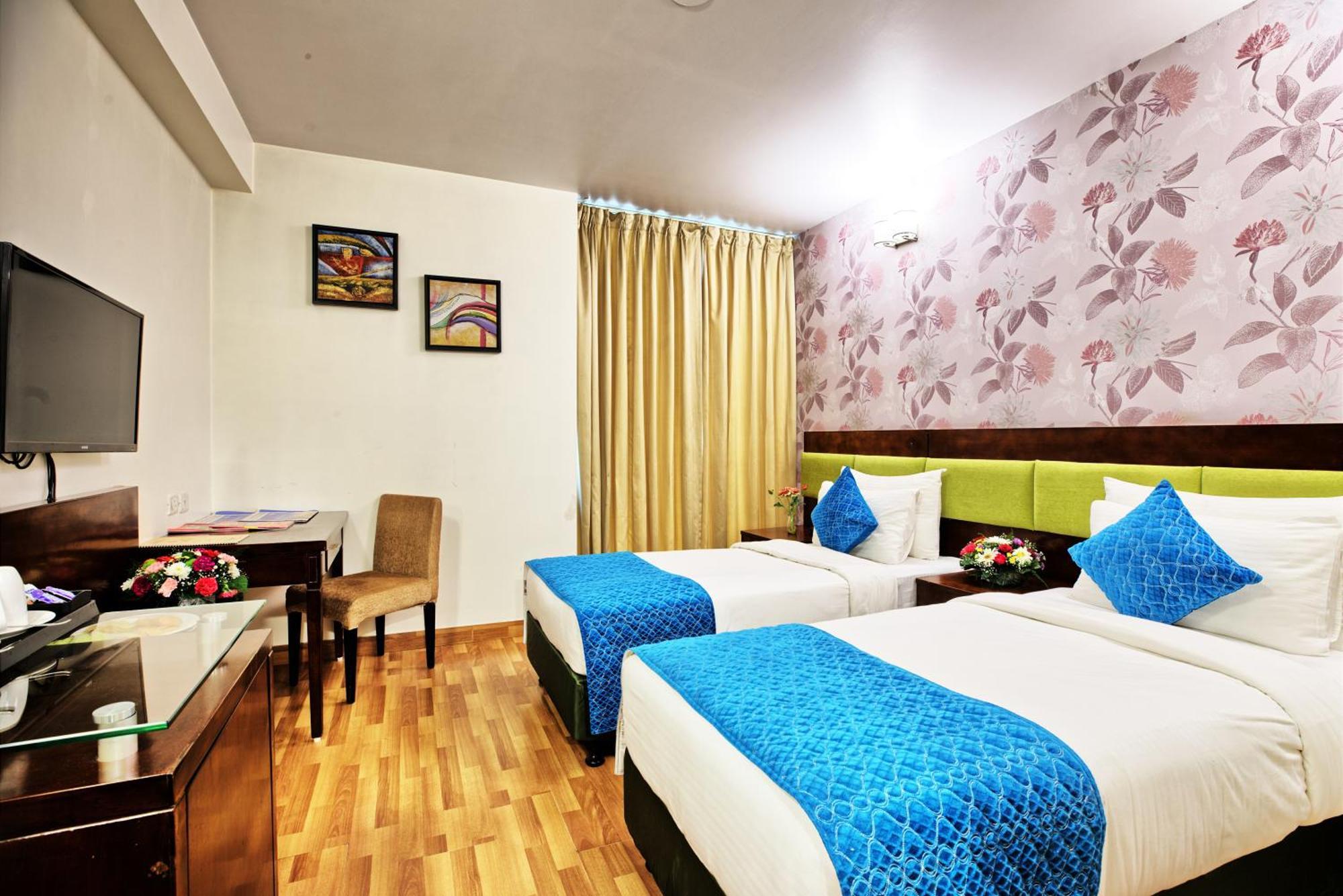Rosemallow Hotel Нью-Дели Экстерьер фото